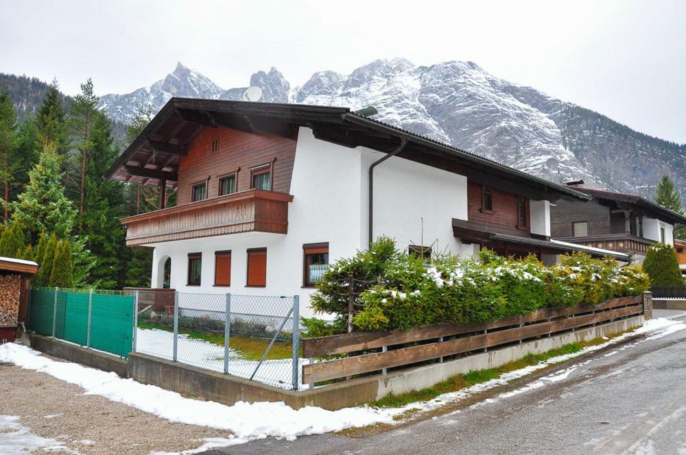 Ferienwohnung Vera Scharnitz Exterior photo